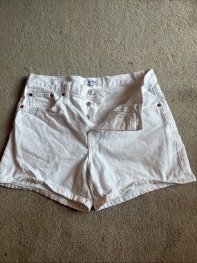 Re/Done White Mid-Rise Boy Jean Shorts with Button Fly